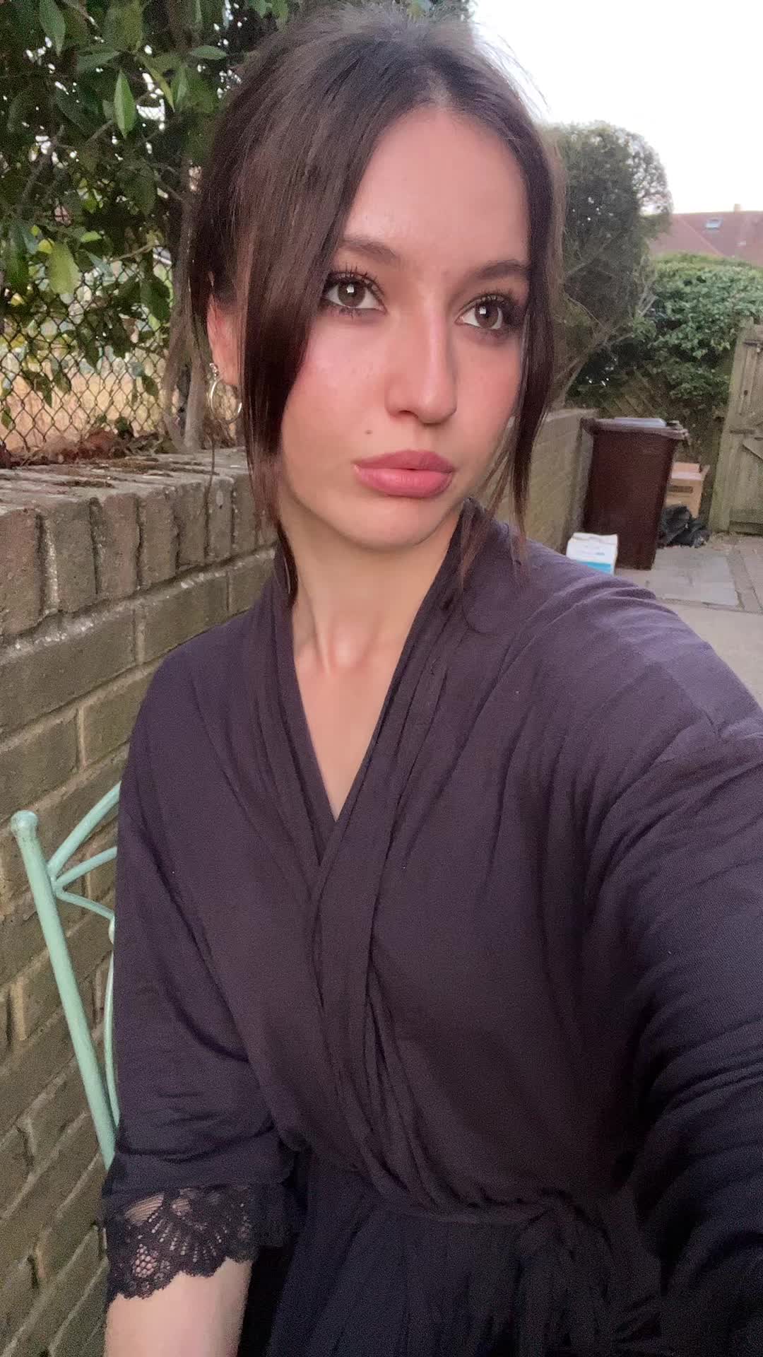 @ellalouiseclark