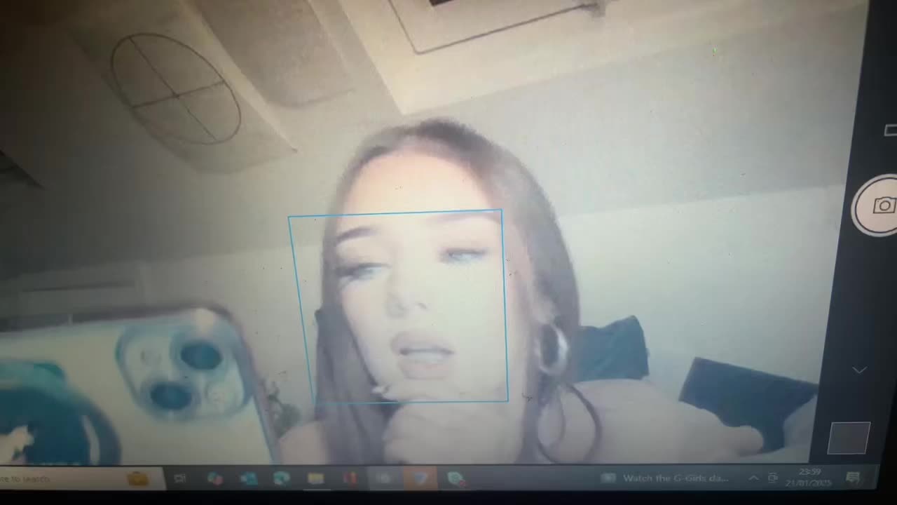 @_phoebeonxill