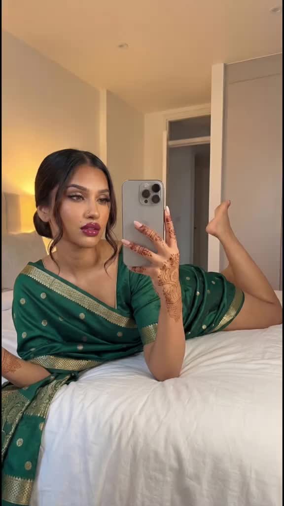 @HijabiStrokers.🤐