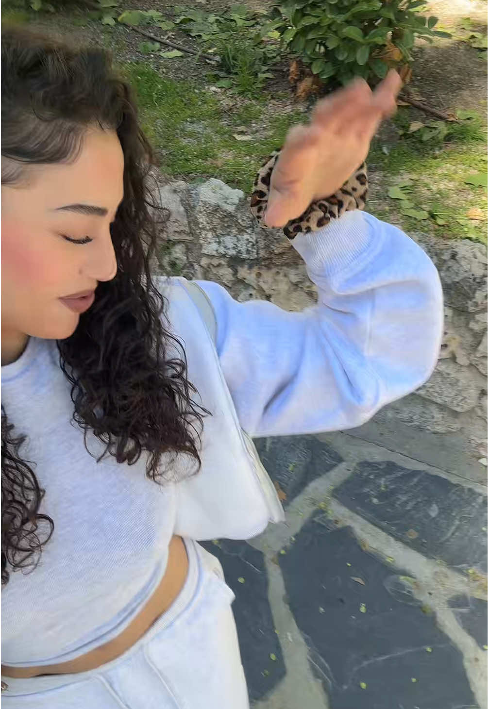 @Yasmin B