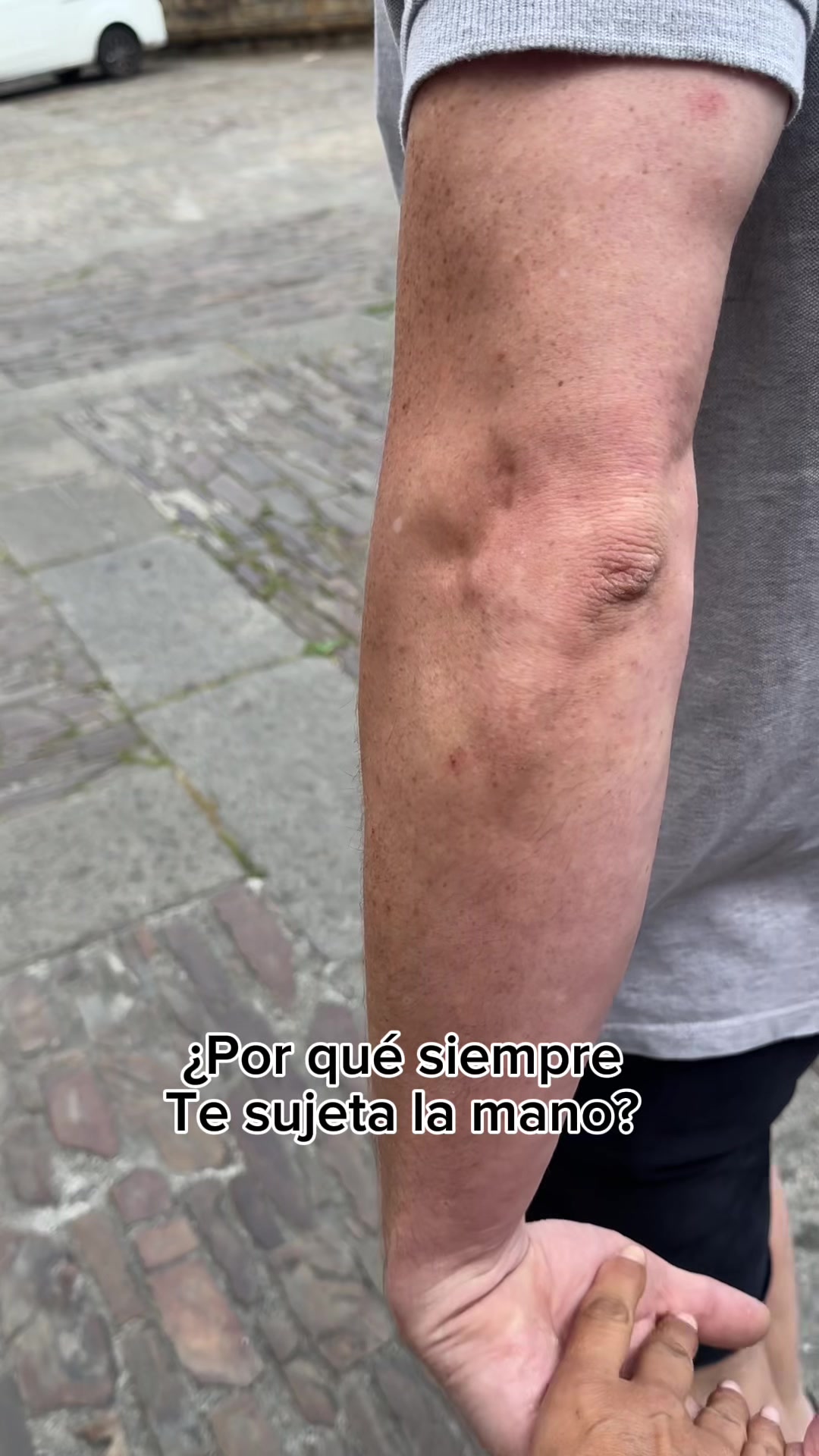 @AinaraAntolinGonzalez