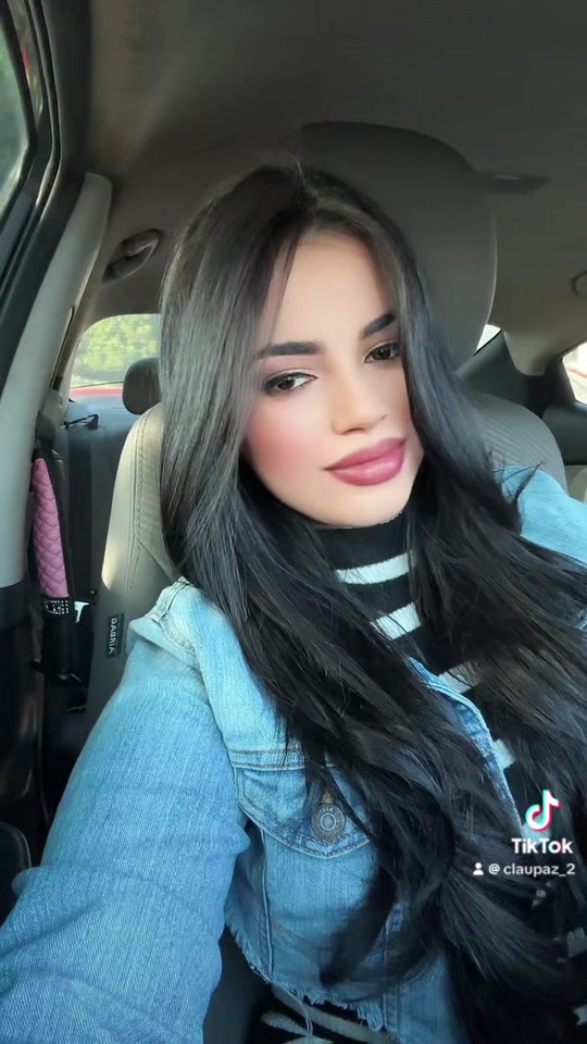 @ℂ𝕝𝕒𝕦𝕕𝕚𝕒 ℙ𝕒𝕫 🌹