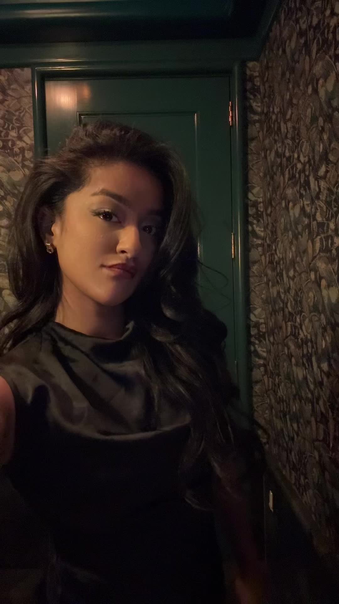 @Sushmitaxx