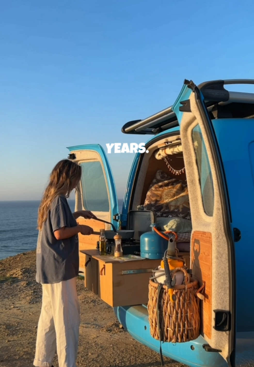 @Alice + Remi the van