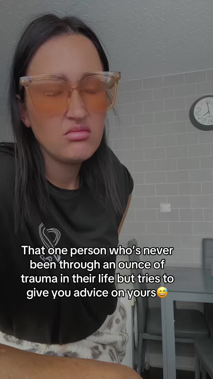 @J A D E ☮️