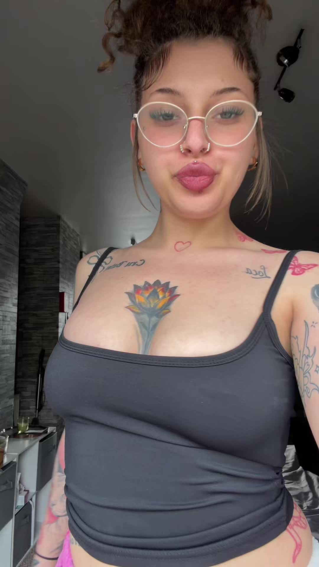 @Saralatns 🇹🇳