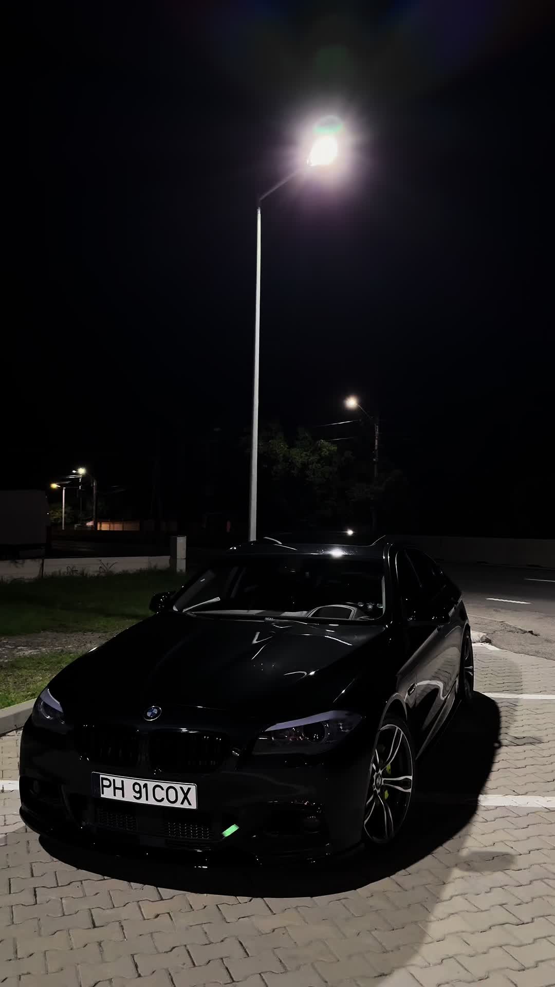 @A D E L I N N N
