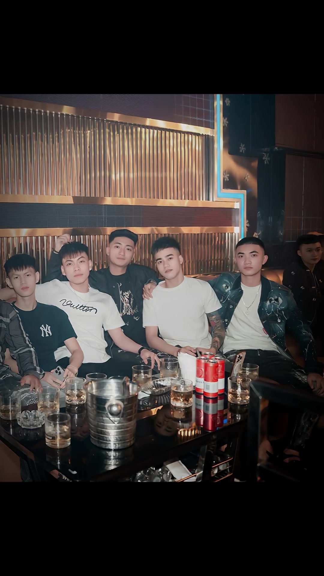 @Ho&agrave;ng Tuấn Ph&aacute;t