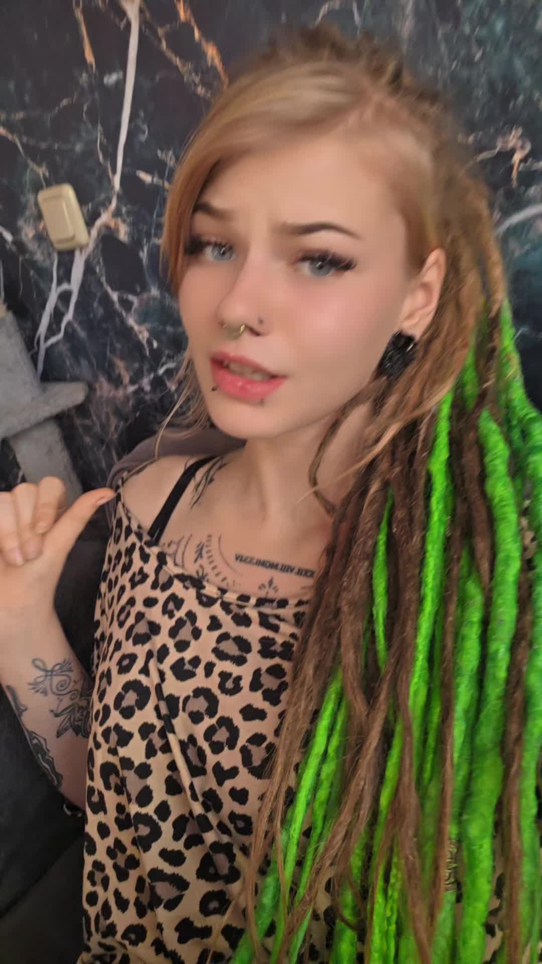 @toni_flowDark