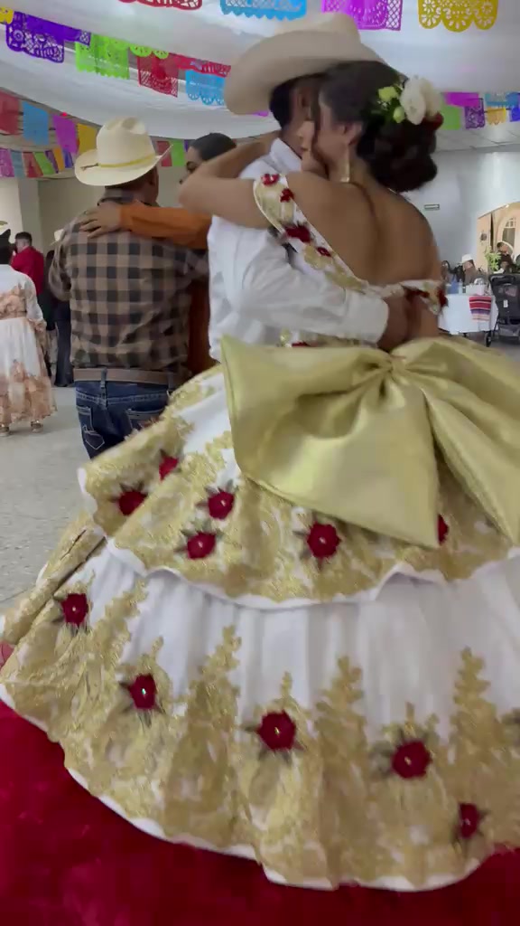 @Su compa el Vázquez