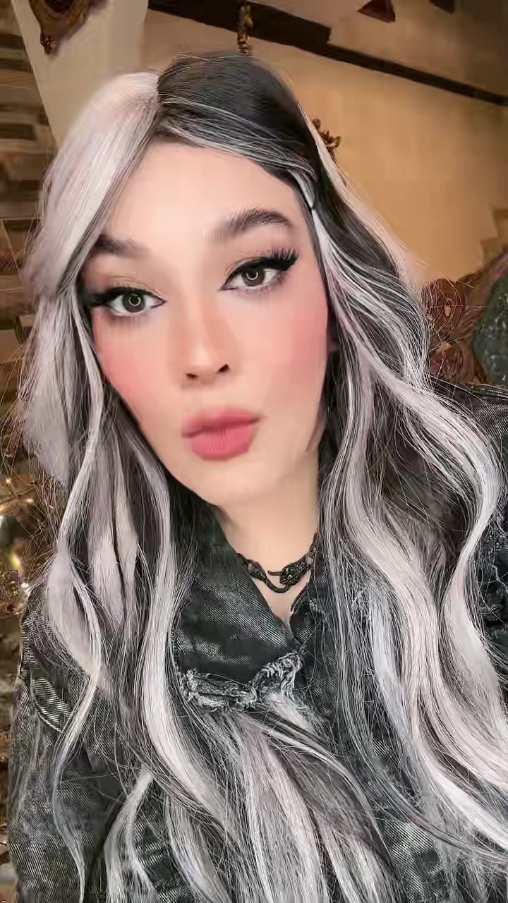 @Alejandra😎✌️