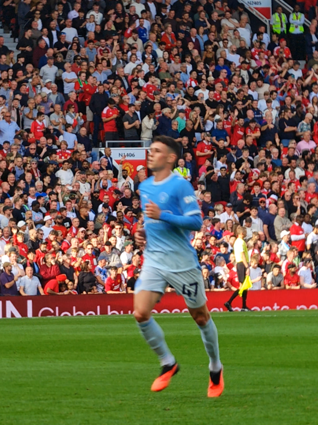 @Manchester United Dugout