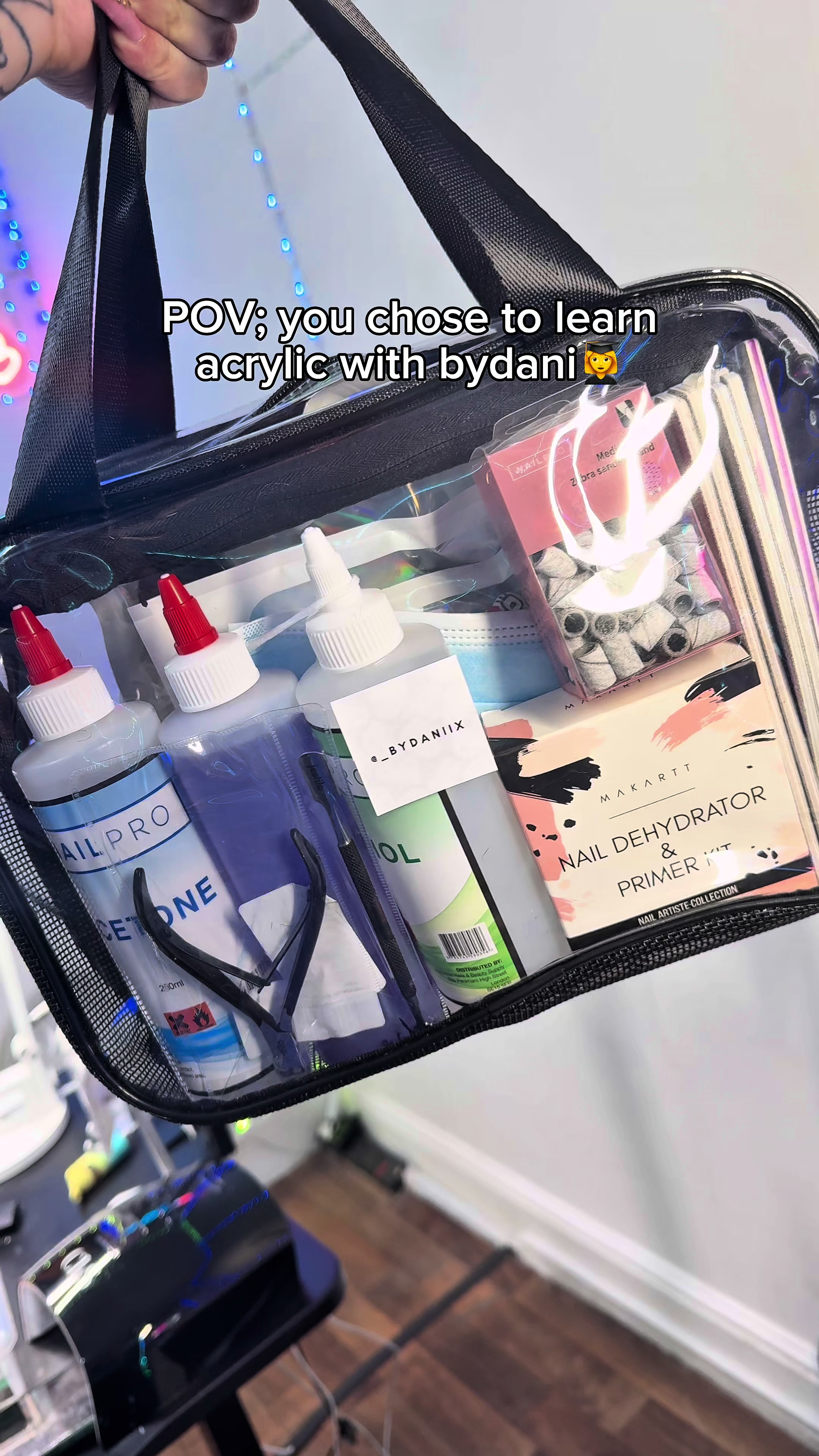 @bydaniix⋆。°✩