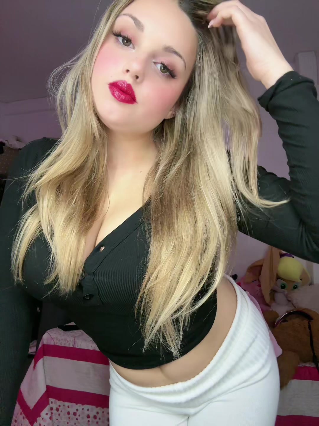 @Anna🇷🇴