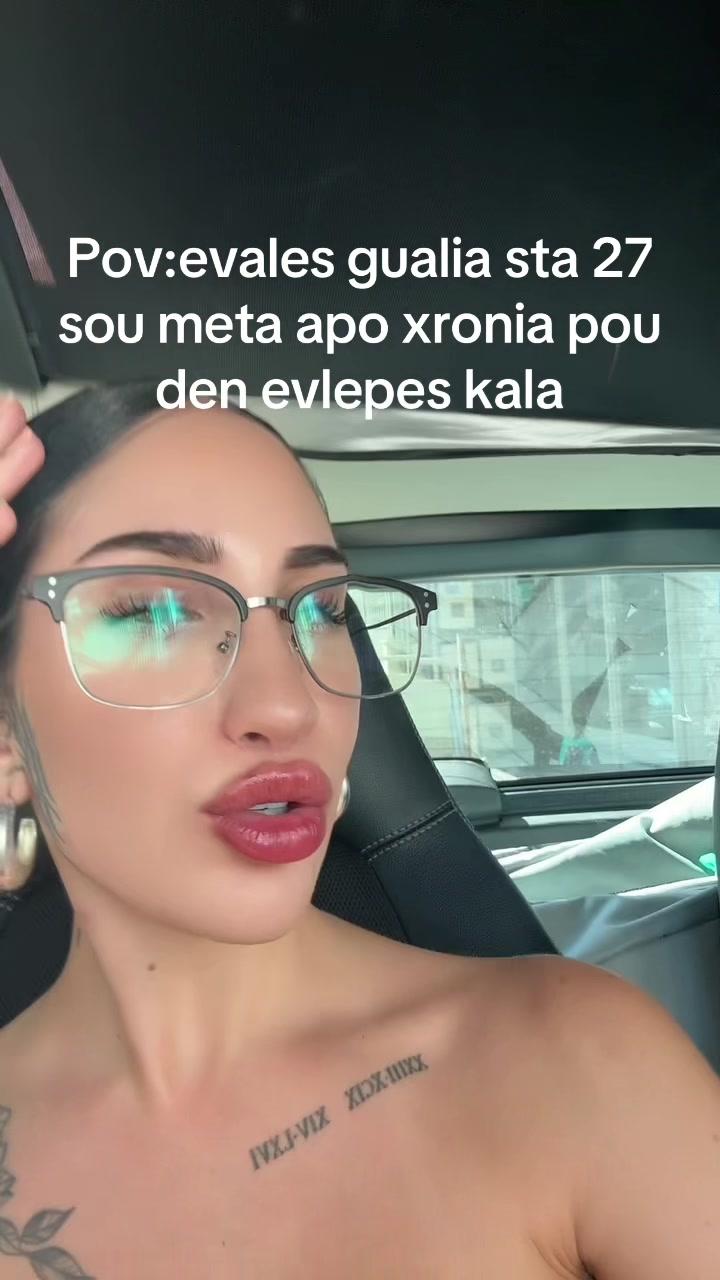 @kaitlyne