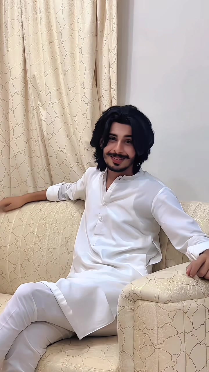 @Hح🕷️🕸️