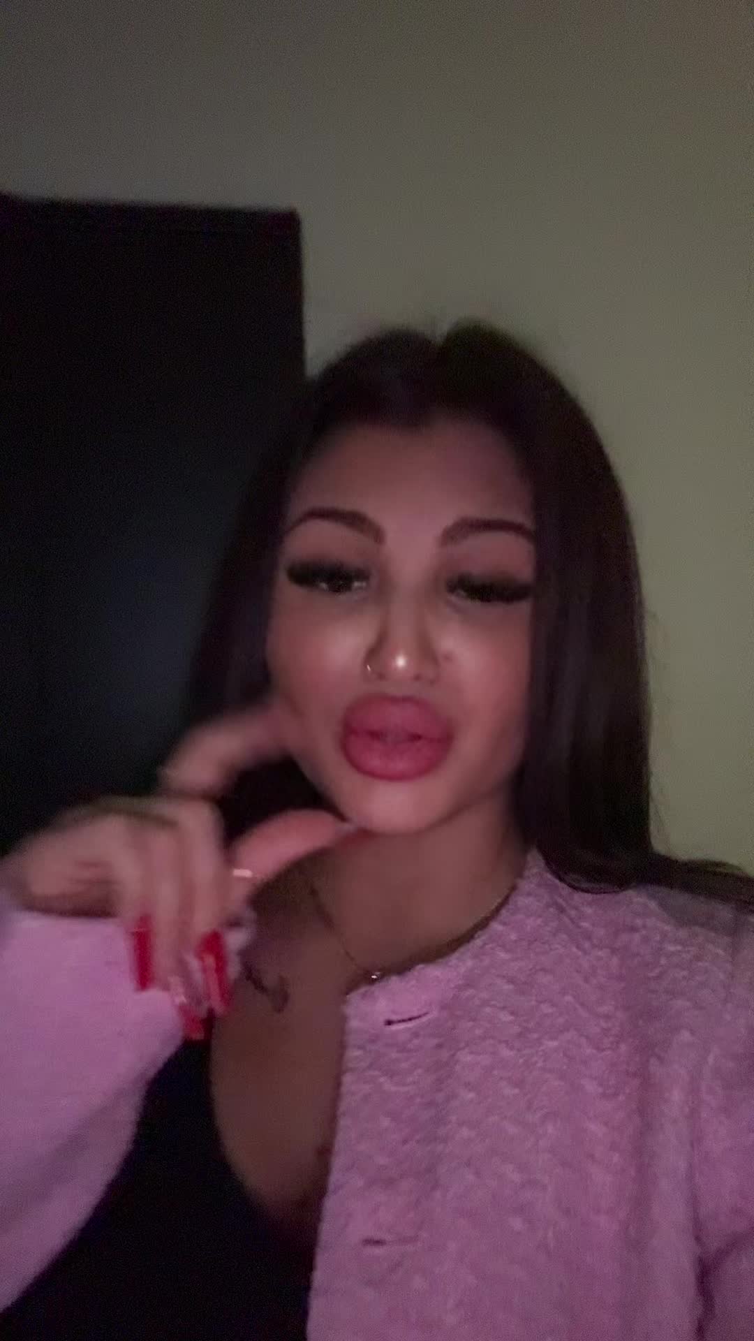 @vivike