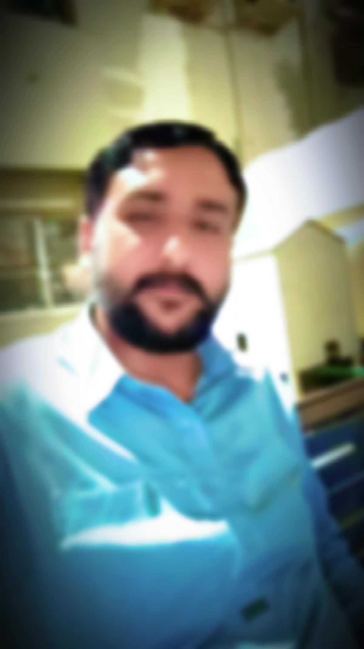 @Naveed Kashmiri 🦁