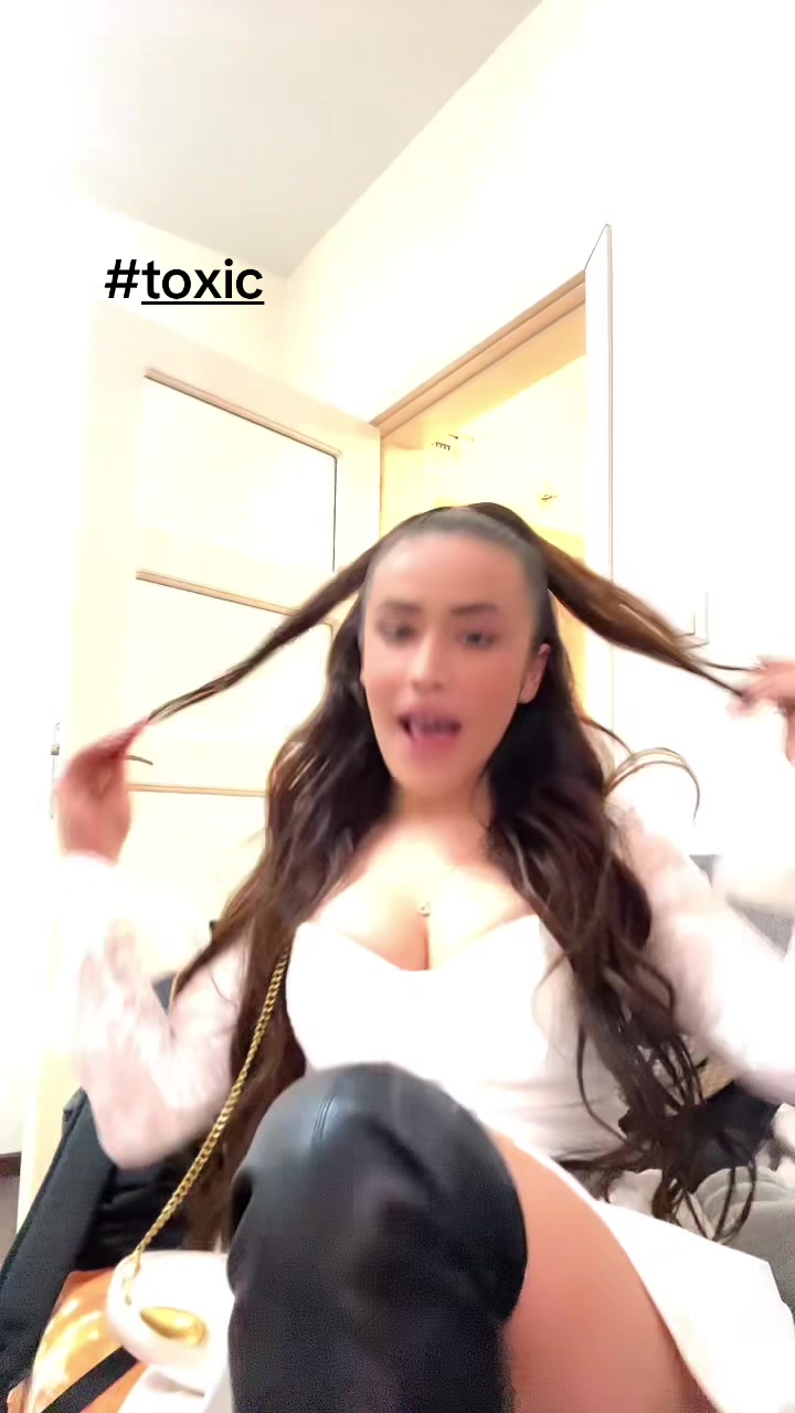 @Zhana N.