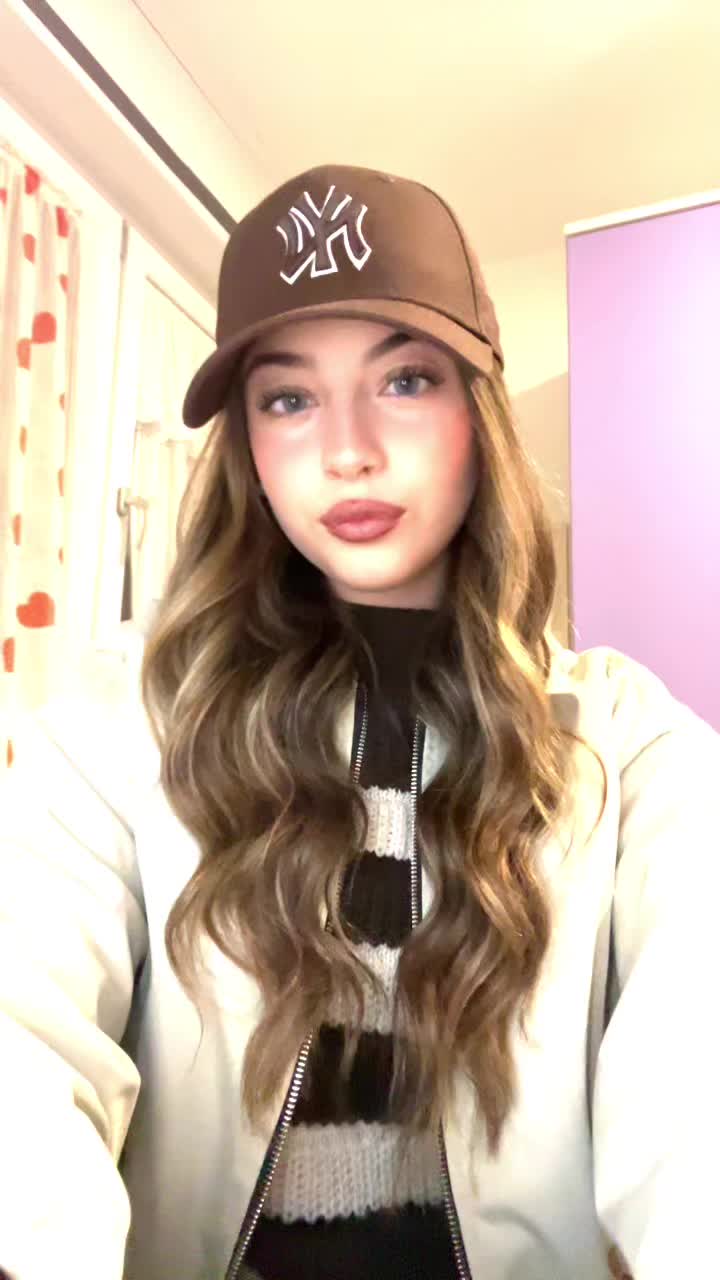 @𝐒𝐎𝐅𝐈𝐀