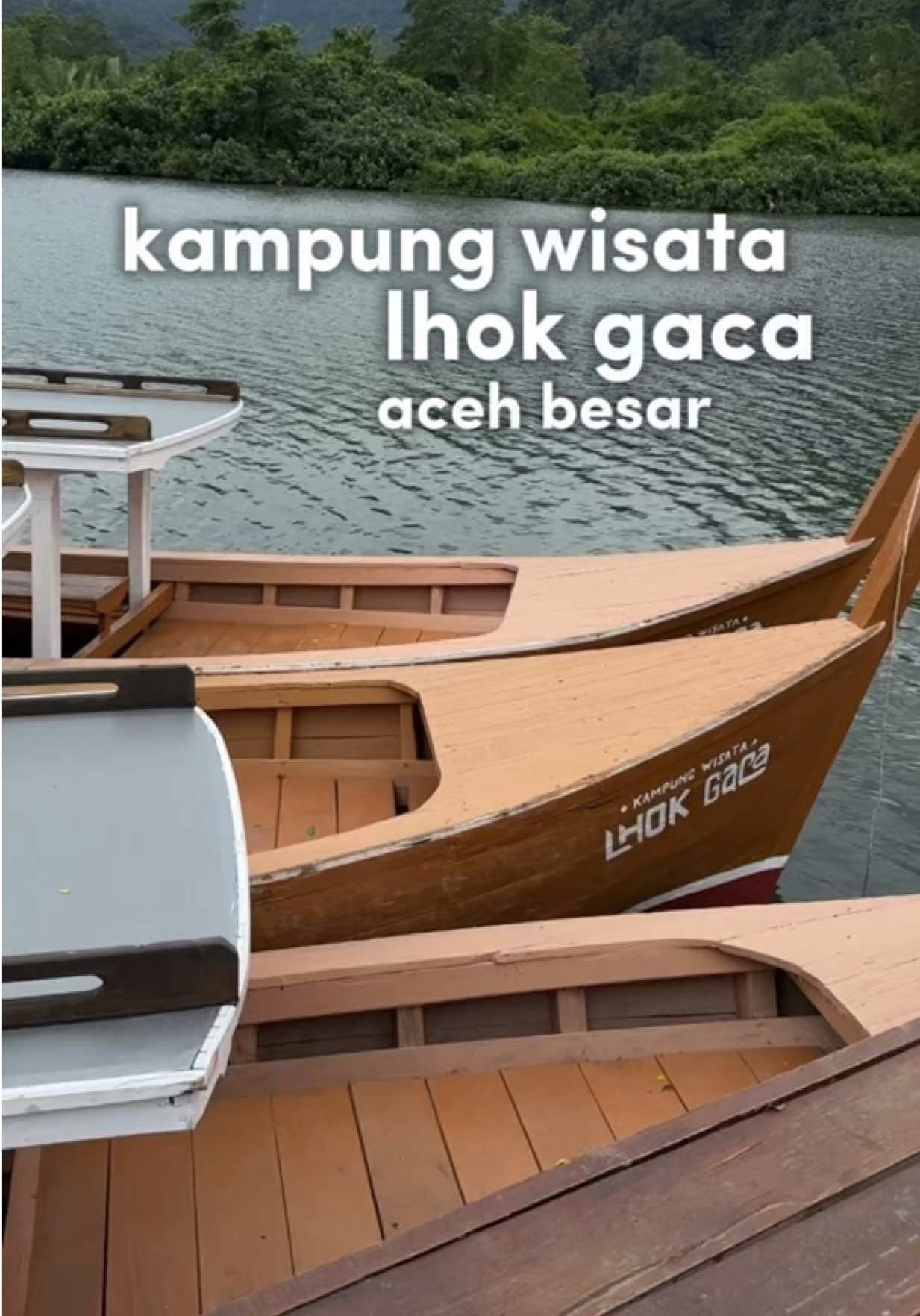 @suka review tempat hits