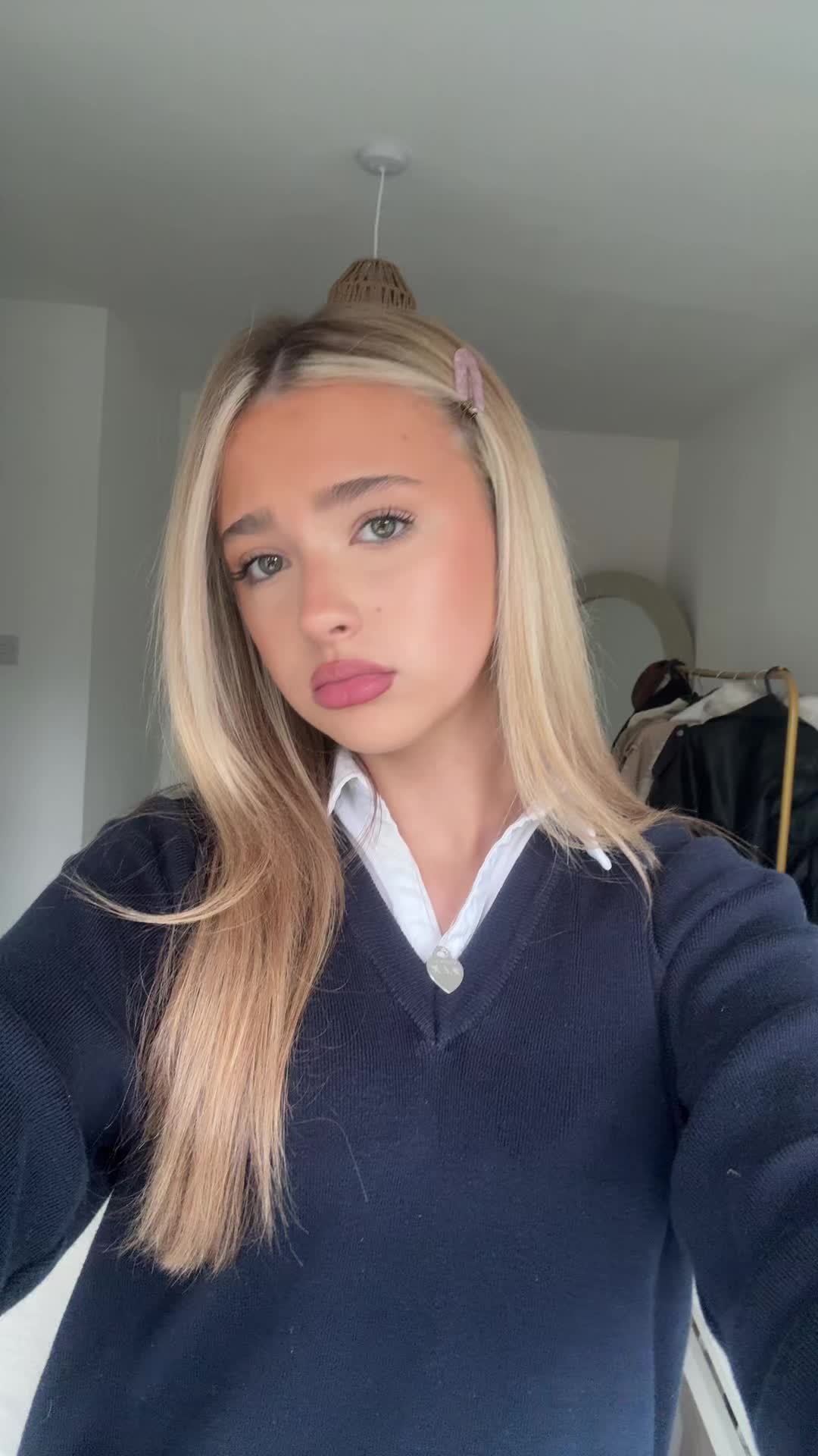 @phoebe louise