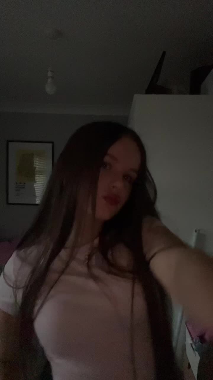 @caoimheolynn