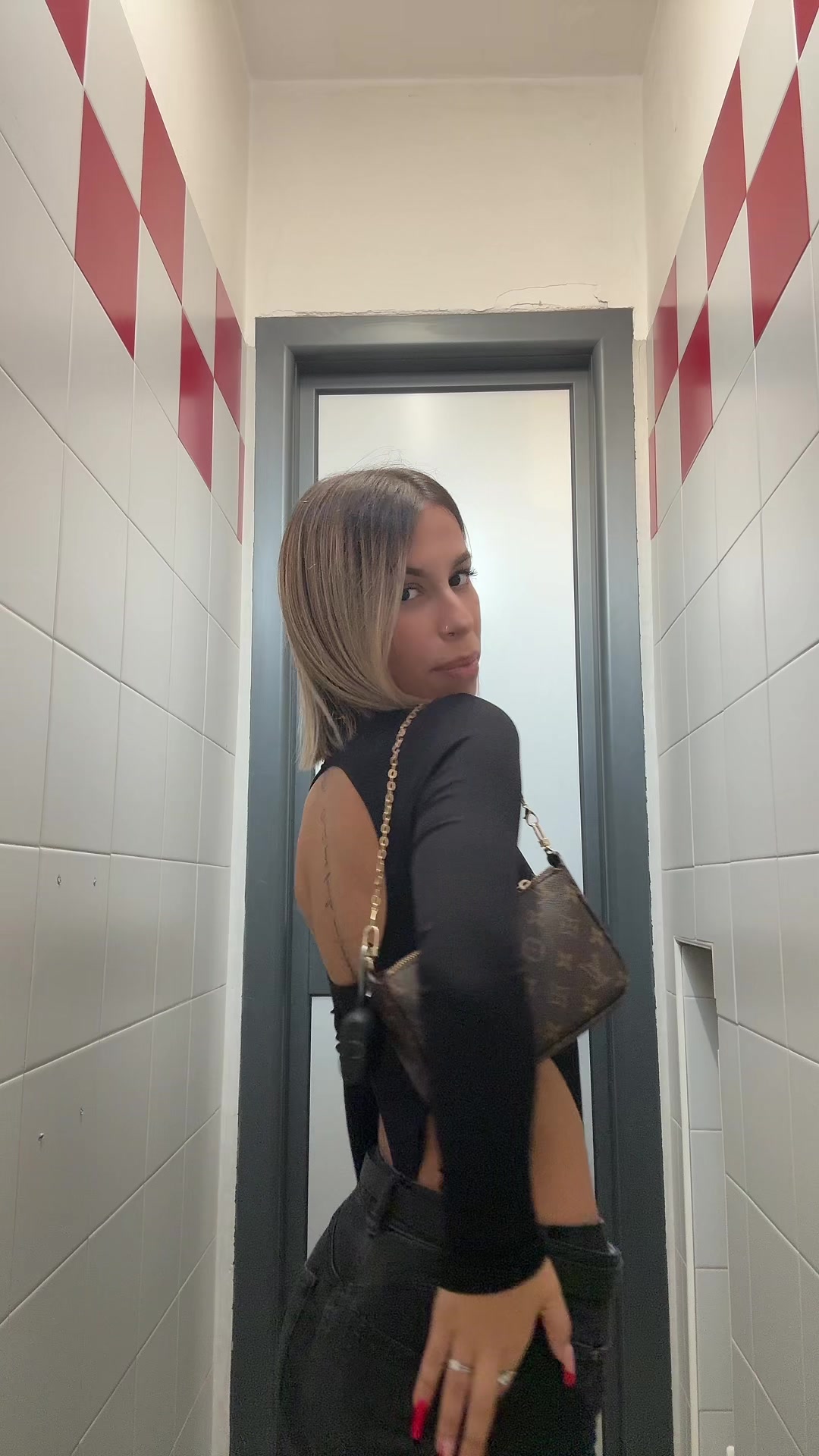@ana myrtaj