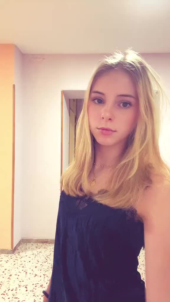 @Joanne_hdo