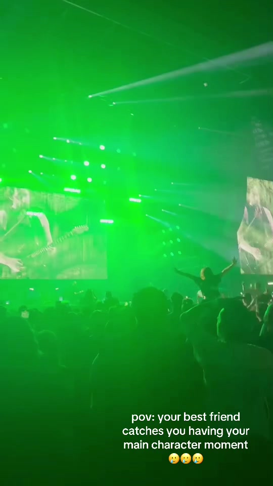 @Emily🦦
