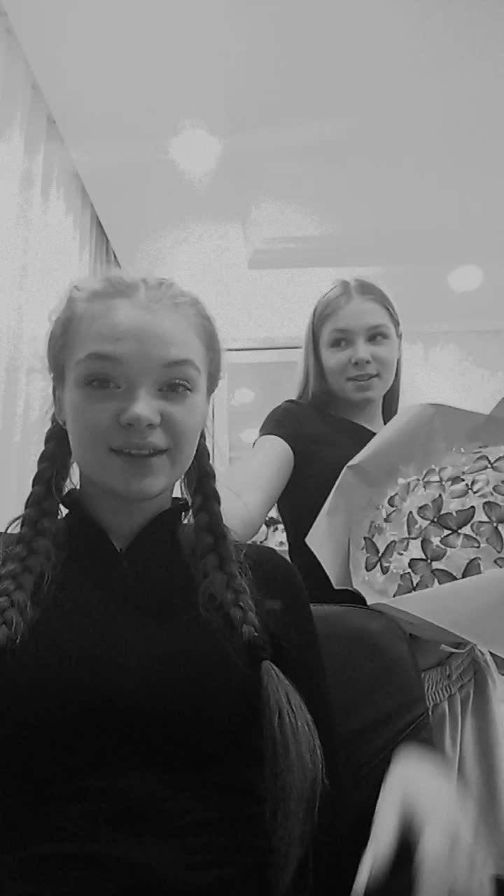@Arinka🖤