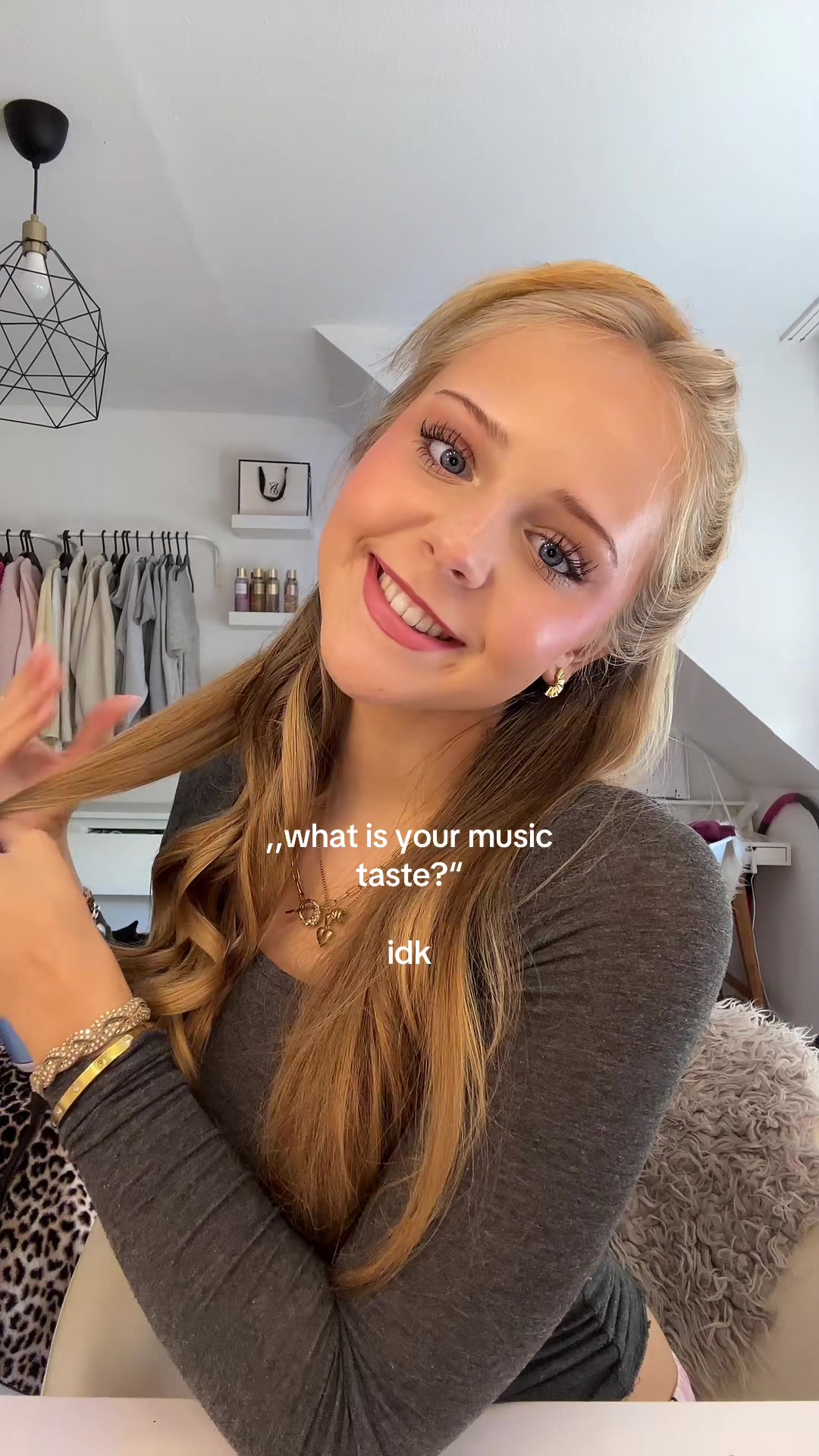 @𝓿𝓪𝓵𝓮𝓷𝓽𝓲𝓷𝓪