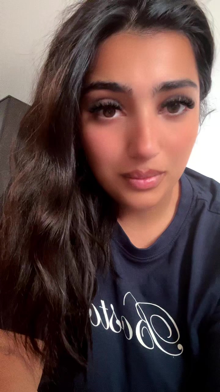 @Elena_Cipriana03