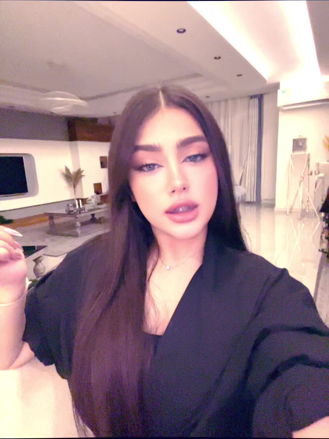 @callmegolsa