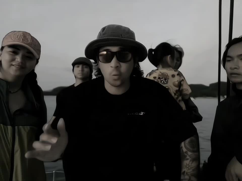 @HannahxOngfam 🔥