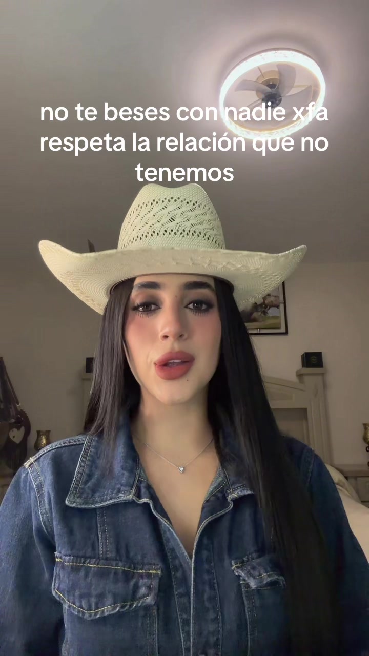 @𝑁𝑎𝑡𝑎𝑙𝑖𝑒