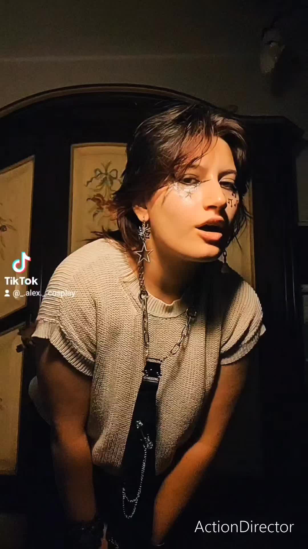 @Alex._
