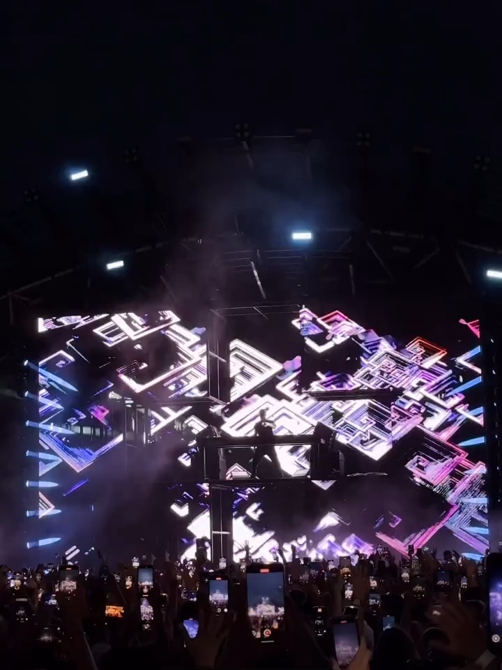 @Garrix Live