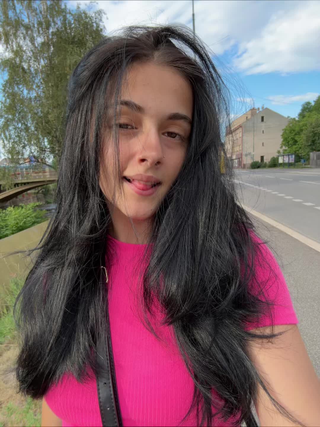 @Nikoll