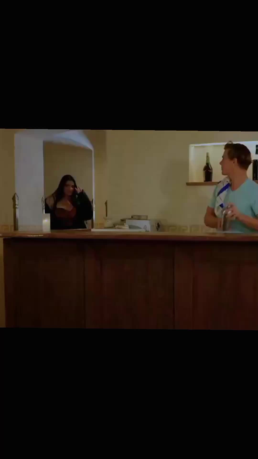 @AlexVibes