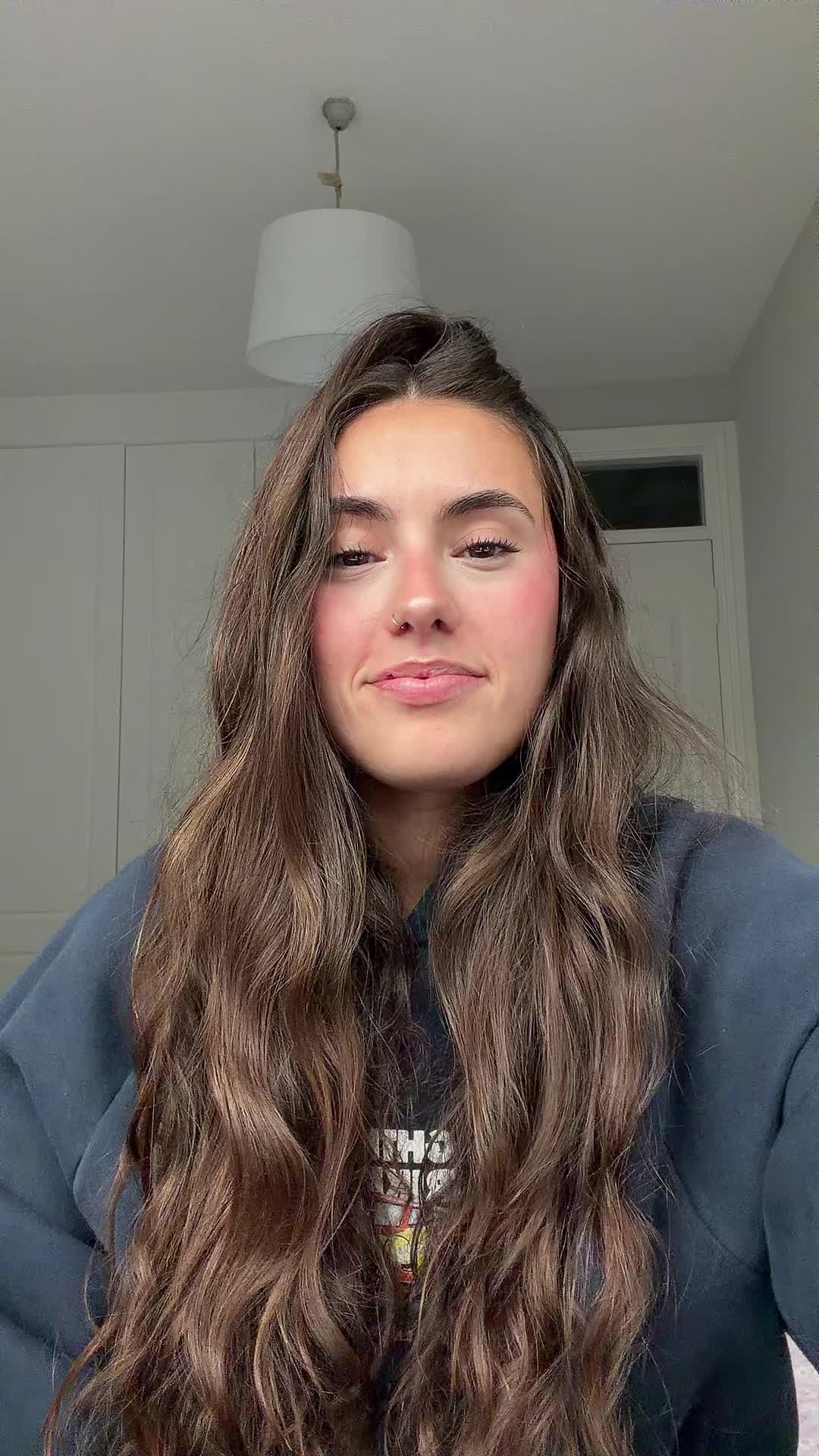 @La ni&ntilde;a🥖