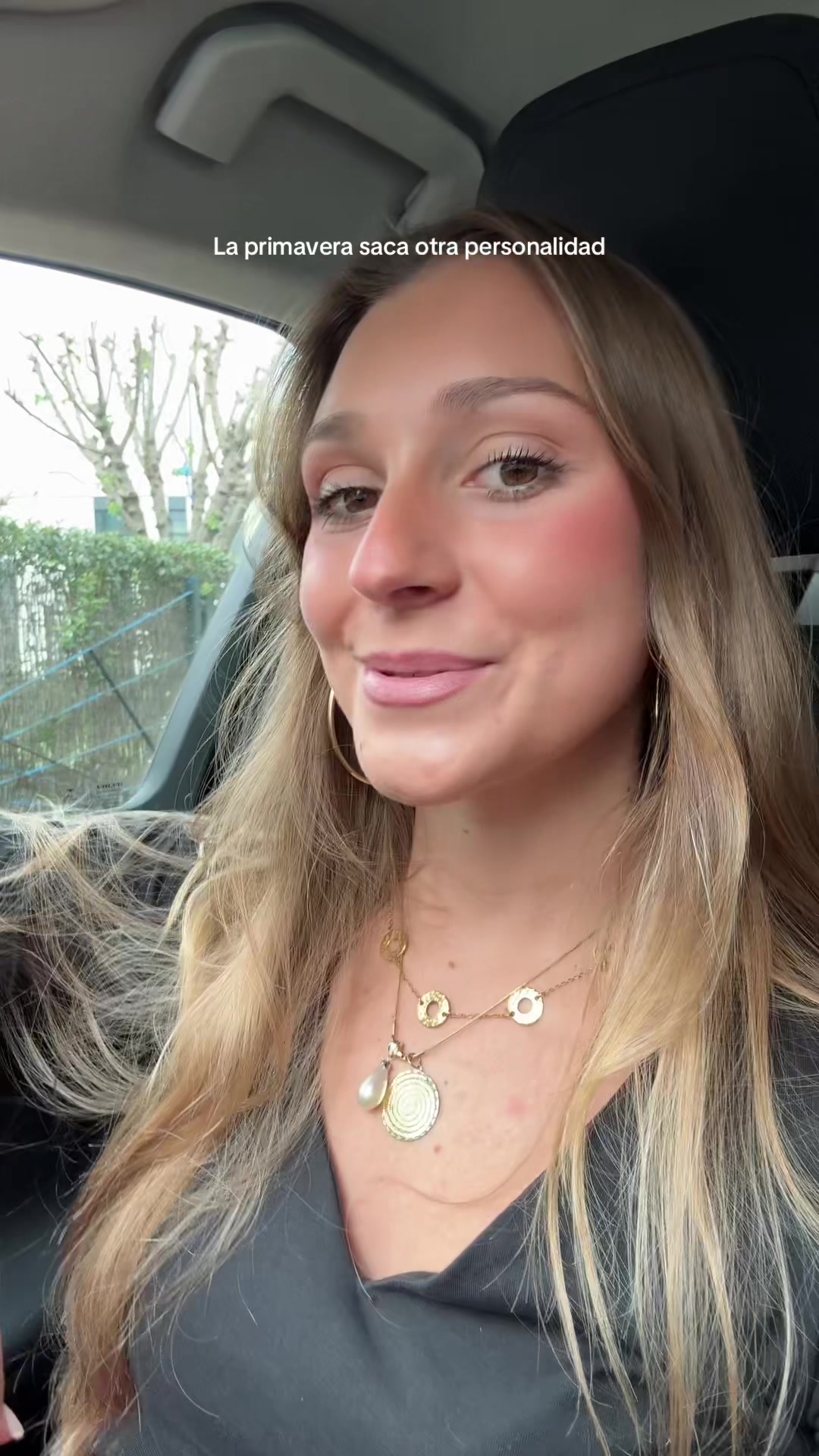 @Angela Tena