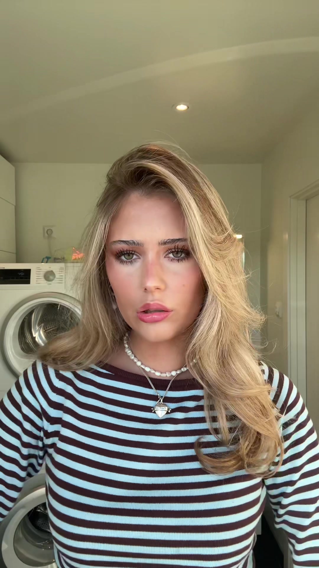 @axelinessideline