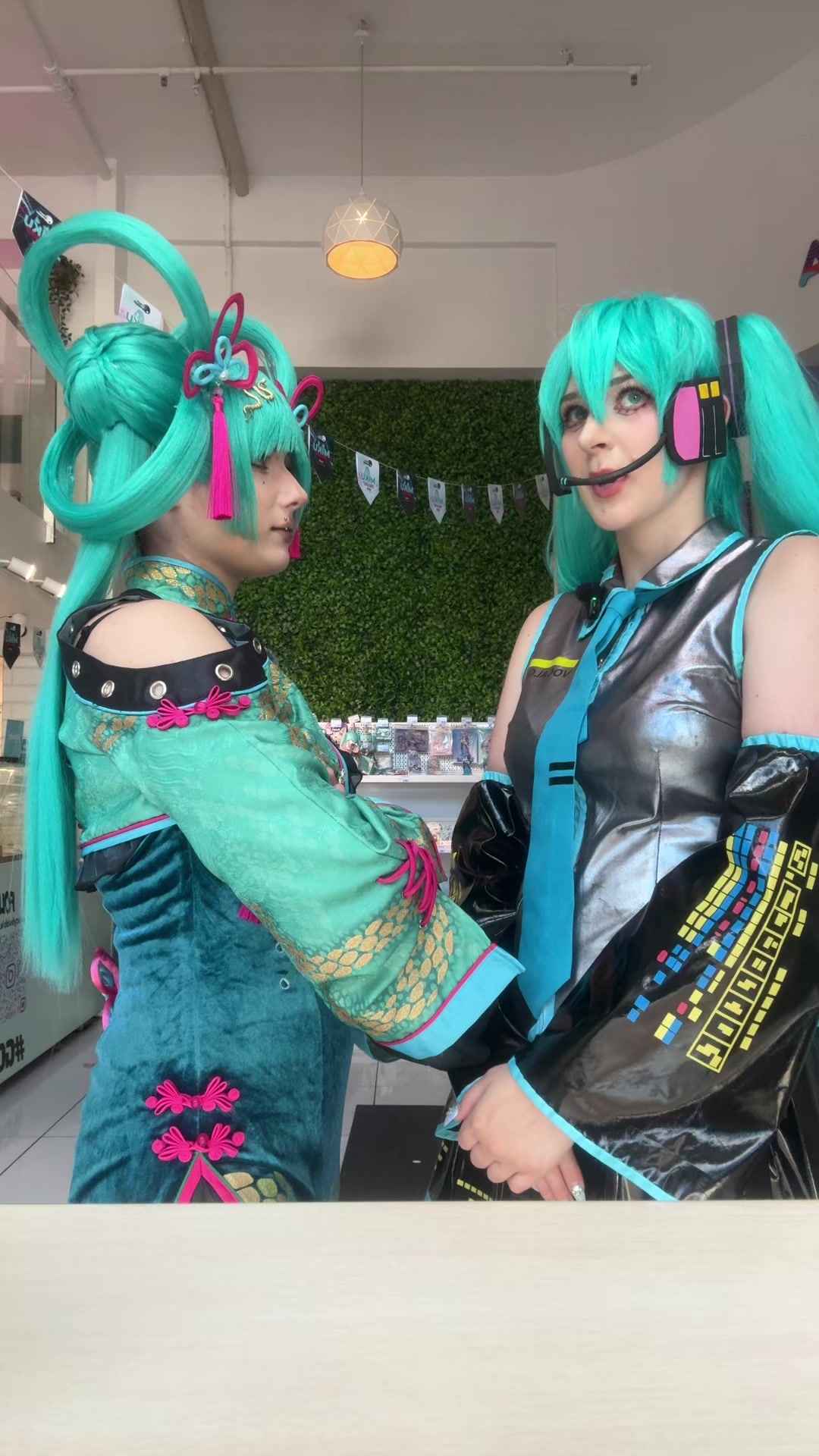 @Mei