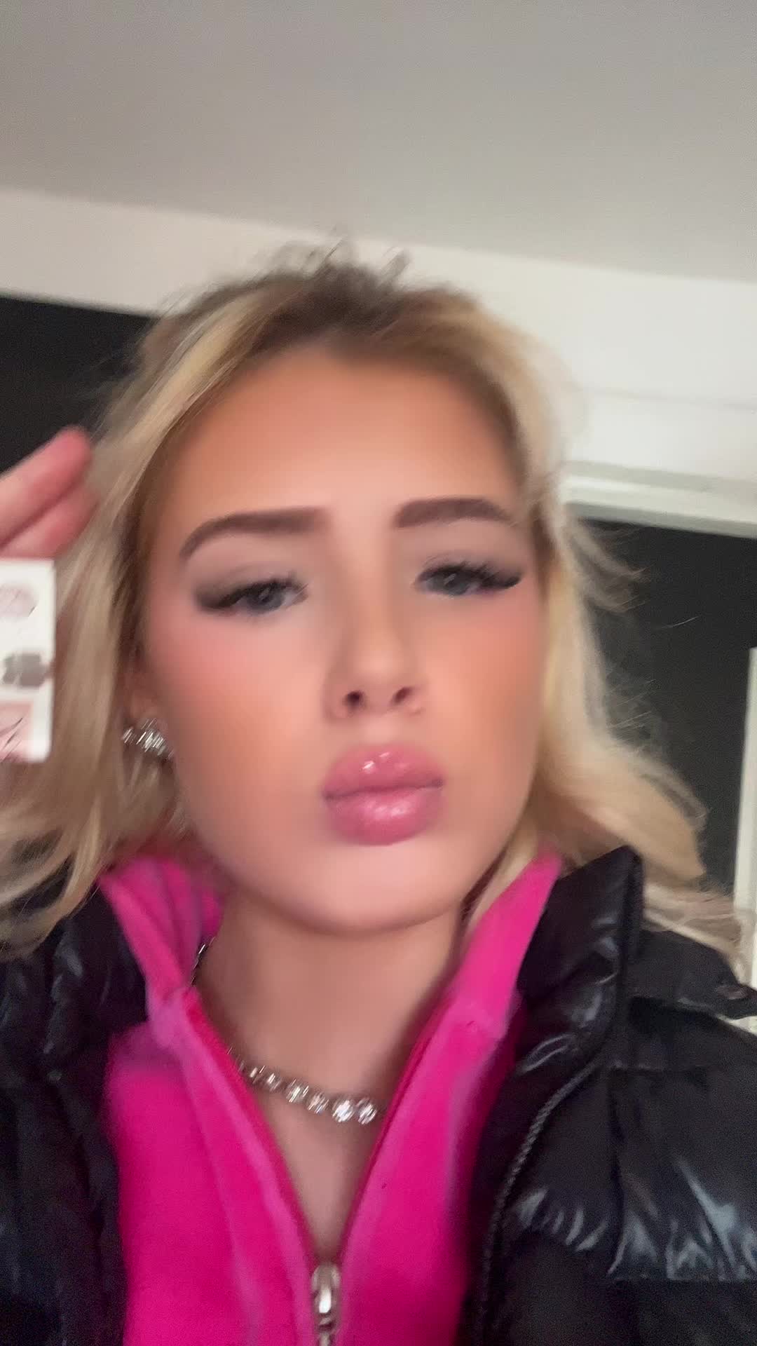 @mileymaii