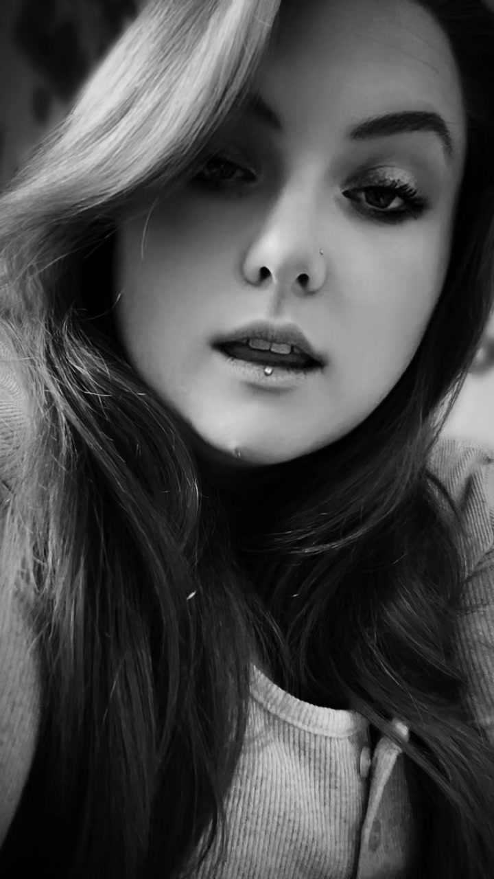 @ᴸᴵᵀᵀᴸᴱᴿᴱᴰᴿᴵᴰᴵᴺᴳᴴᴼᴼᴰ