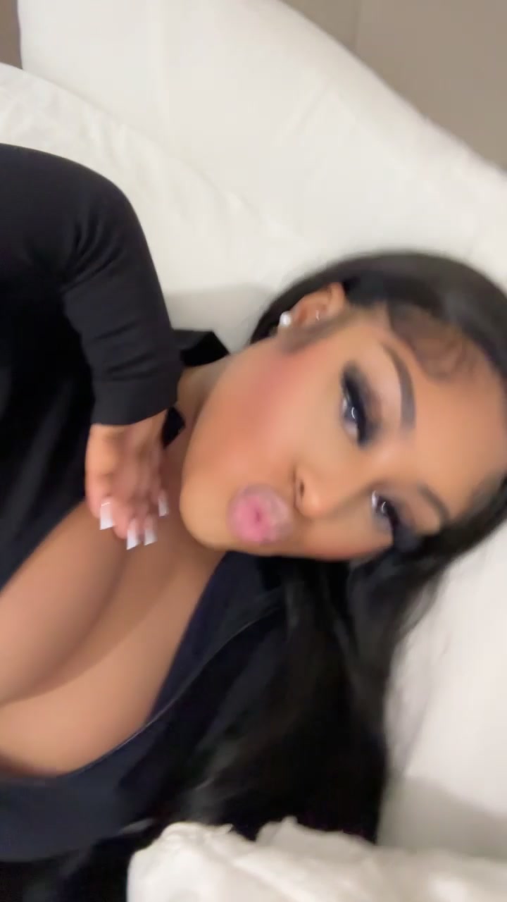 @CBFWxROSE