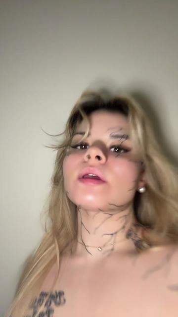 @Valentine__el