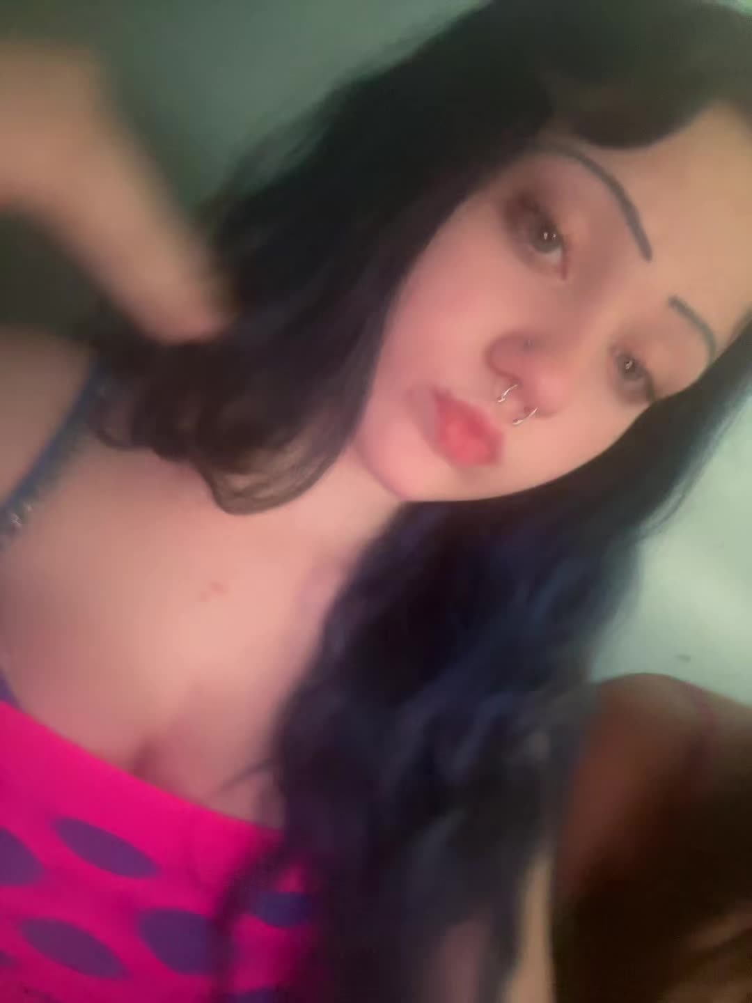 @Buzzballbriseis