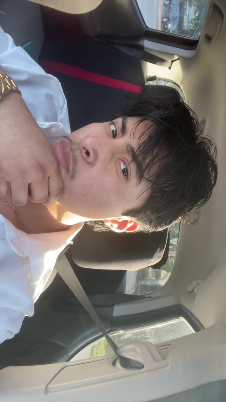 @Yoshyyy
